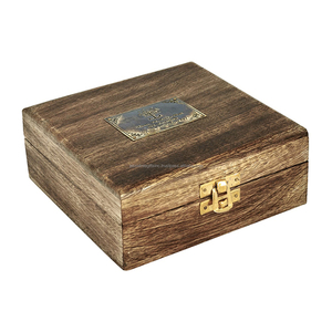 Brújula de madera con acabado de pulido de madera natural, forma redonda, incrustaciones de ancla de latón de primera calidad para encontrar dirección - Product Image 6