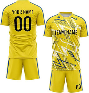 Ensemble d'uniformes de football haut de gamme pour équipes, maillot et short de football professionnels, uniforme de football léger pour l'entraînement et les matchs - Product Image 1
