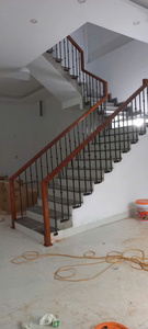 Wood Handrail Metal Stair <b>Railings</b> Traditional Design For Indoor Staircase - Product Image 4