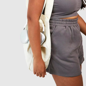 Shorts en molleton de coton pour femmes, jersey de coton premium, streetwear, impression sérigraphique, impression en relief, vêtements en gros OEM ODM - Product Image 4