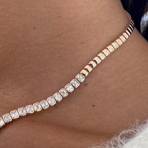 กำไลข้อมือคริสตัลทรงเหลี่ยมเจียระไน AMBER JEWELS T-452 ชุบทองคำแท้ 18K สำหรับผู้หญิง สวมใส่ได้ทุกวัน ดีไซน์หรูหรา ประดับเพชรแบบ Channel Setting ได้รับการรับรองจาก IGI - Product Image 4