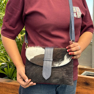 Top Quality 2025 Design Cowhide Crossbody <b>Bag</b> High Quality Genuine Leather Women's Shoulder Bas Luxury <b>Large</b>-Capacity Handbags - Product Image 2