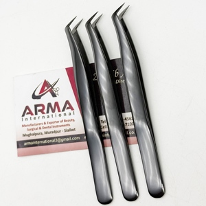 Pince à cils Plasma Black 65 degrés, pointe en fibre pour volume, durable, pointe fine et précise, pour extensions de cils, avec logo - Product Image 2