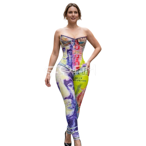 Ensemble coordonné de luxe imprimé billet de banque, comprenant un corset bustier à baleines en acier et un legging assorti - Product Image 6