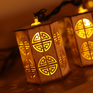 Linterna de madera para exteriores con pilas, luces de hadas navideñas para decoración de jardín, festivales, paisajes y hoteles - Product Image 1