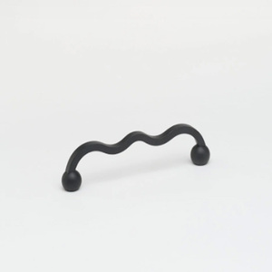 Tirador Minimalista de Latón Negro Sólido para Cajones de Gabinete con Extremos Redondos, Tirador Resistente para Puerta de Mueble - Product Image 3