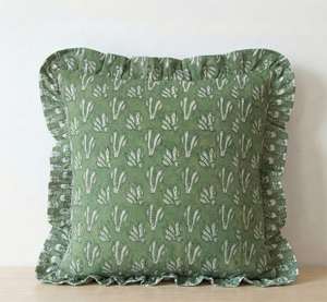 Housse de coussin artisanale bohème en coton à volants, imprimé floral indien, coussins décoratifs de luxe, housses de coussin bohèmes à franges - Product Image 6