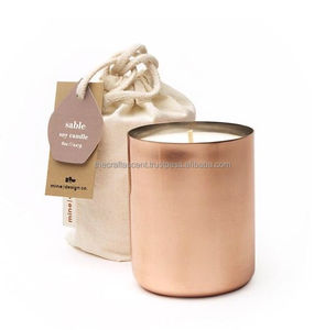 Vente en gros de bocaux à bougies en laiton faits à la main pour la décoration intérieure bougeoir de luxe vide rond ou conteneur à bougies avec couvercle et logo personnalisé - Product Image 1