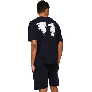 Conjunto de camiseta y pantalones cortos de verano para hombre con logotipo personalizado, 100% algodón, transpirable, ropa urbana, servicio OEM, pedidos al por mayor - Product Image 2