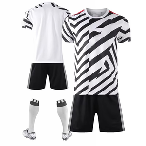 Direct Factory Supplier Customized Design Soccer Uniforms Set High Quality Sportswear Breathable Soccer Uniform - Product Image 6