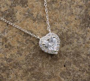 Collier Cœur Personnalisé en Argent Sterling 925 avec Zircon Cubique AAA, Sertissage Clos Vintage, Pendentif Amour Romantique, Bijou Plaqué Platine - Product Image 3