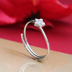 Hermoso y Elegante Anillo de Nariz con Flor Plateada, Zirconia Cúbica, Plata de Ley 925, Joyería para Mujeres y Niñas - Product Image 4