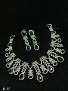 Ensemble de bijoux de mariée en diamant américain classique Collier et boucles d'oreilles en deux pièces pour mariage Style classique à la mode - Product Image 3