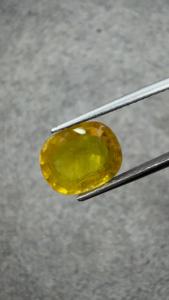 Saphir Jaune Naturel de Bangkok Certifié GIA, 3,65 Carats, Forme Ovale, Pierre Précieuse Non Montée, Saphir Jaune Doré pour Bijoux de Luxe - Product Image 3