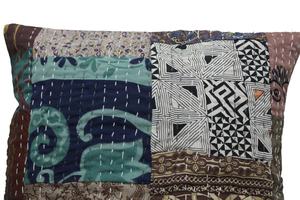 Funda de cojín Kantha de retazos Sari de seda funda de cojín Kantha decorativa de almohada Bohemia - Product Image 4