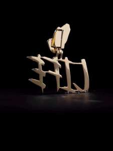 จี้เพชรดีไซน์เนอร์ชื่อสั่งทำพิเศษ ชุบทองคำขาว 925 เงินสเตอร์ลิง ประดับเพชรโมอิสซาไนต์ VVS ระดับ Iced Bling เพชรเลี้ยงในห้องปฏิบัติการ - Product Image 2