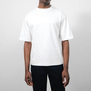 เสื้อยืดคอกลมแขนสั้นสไตล์เรียบง่ายสำหรับฤดูร้อน ผ้าฝ้าย 100% ทรงหลวม ระบายอากาศได้ดี ผ้าถักเนื้อนุ่ม 180 กรัม สำหรับผู้ชาย  รับสั่งทำได้ - Product Image 2