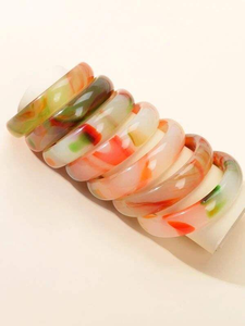 Bracelet jonc carré irrégulier en résine colorée, tendance et très demandé, pour femme - Product Image 4