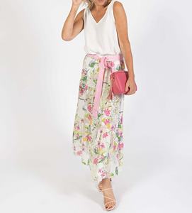 กระโปรงทรงเอวสูงชายกระโปรงบานใหญ่สำหรับผู้หญิง ลายพิมพ์สวยงาม ดีไซน์เป็นชั้นๆ ทันสมัย ความยาวปานกลาง พร้อมสายผูกสีชมพูแบบถอดได้ - Product Image 5