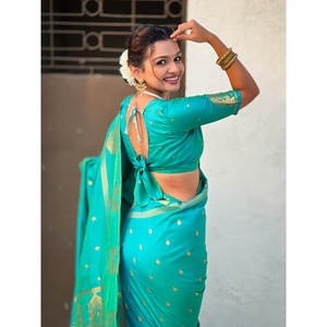 Sari traditionnel en soie douce vert mer, tissé avec des fils zari, élégant foulard châle - Product Image 4