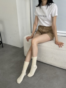 Calcetines Deportivos de Moda Coreana, Marca AEND, para Mujer, Hechos de Algodón Peinado - Product Image 2
