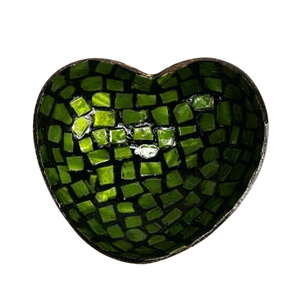 Bol en noix de coco naturel avec gravure détaillée, fait main, écologique, finition polie, parfait pour une cuisine durable - Product Image 2