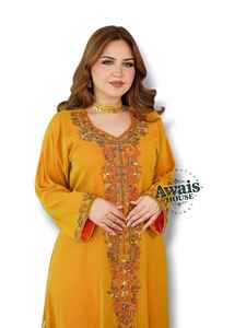 Ensemble 2 pièces de luxe AWAIS HOUSE pour femmes musulmanes, robe longue en velours uni perlé, coupe trapèze, pour soirée/formelle - Product Image 5