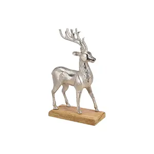 Sturdy Aluminum Decorative Piece Modern ReinDeer Shaped Ornament Home Decorative Objects and Sculpture