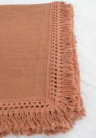 Serviette de table en lin avec bordure à franges faite à la main, style rustique bohème, linge de table tendance, réutilisable, écologique, serviette de table de luxe
