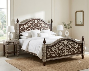 Traditional Solid Wood Bunk <b>Bed</b> <b>Frame</b> with Carved Floral Inlay King/<b>Queen</b> <b>Size</b> Platform <b>Bed</b> for Bedroom - Product Image 4