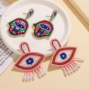 Pendientes de Flecos con Cuentas Ojo de Diablo, Pendientes Colgantes de Cuentas de Semillas Coloridas Rosas, Amuleto de Protección Boho, Pendientes Ojo Turco, Regalo - Product Image 1