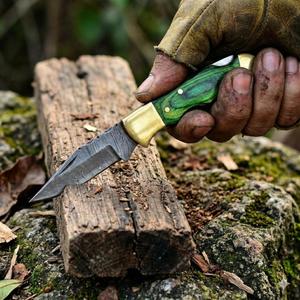 มีดพับเหล็กดามัสกัส ด้ามไม้ปักก้า ปลอกหนัง ODM OEM พกพา EDC สำหรับล่าสัตว์ ตั้งแคมป์ คุณภาพระดับอุตสาหกรรม - Product Image 2