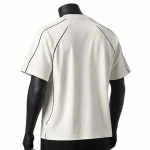 Camiseta de algodón de manga corta estilo raglán, con ribetes en contraste, de alta calidad, corte regular, 100% algodón tejido, personalizable. - Product Image 3