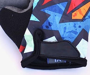 ถุงมือปั่นจักรยาน OEM สำหรับเด็กและผู้ใหญ่ รุ่น Mountain Bike เหมาะสำหรับเด็กชาย เด็กหญิง และเยาวชน แบบครึ่งนิ้ว โดย Pantrix industry - Product Image 4