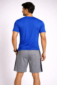 Camiseta formal de cuello redondo para hombre hecha de 95% algodón - 5% tela de spandex, suave y transpirable. - Product Image 2