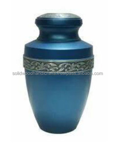 Urnes décoratives en laiton pour adultes Urnes faites à la main pour urnes funéraires masculines et féminines Urnes funéraires de haute qualité - Product Image 3