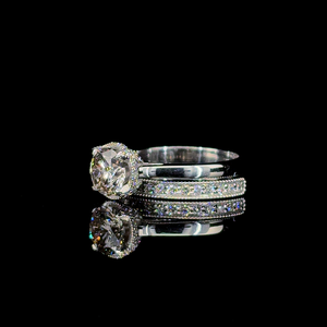 Anillo de Compromiso de Oro de 18K con Diamante Cultivado en Laboratorio, Certificado IGI, Corte Brillante, Solitario, con Anillo de Boda a Juego para Fiesta - Product Image 2