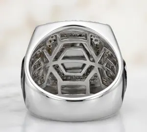 Anillo de Plata de Ley Maciza Chapado en Oro Amarillo y Oro Rosa con Diamante Moissanita, Diseño Personalizado con Nombre, Anillo de Lujo para Hombre y Mujer - Product Image 5