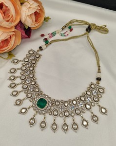 Traditional Wedding Choker <b>Jewelry</b> Set Antique Gold Polish <b>Kundan</b> Stone Necklace Set with Matching Earrings MaangTika Collection - Product Image 5