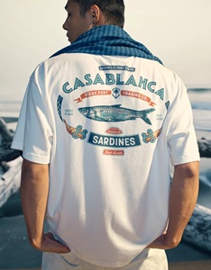 Camiseta gráfica Boxy Destination - Product Image 2
