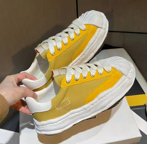 Zapatos de malla de estilo retro para hombre de diseñador, lujosas zapatillas deportivas de plataforma transpirables para mujer que aumentan la altura para caminar y correr - Product Image 6