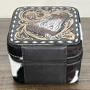 Estuche de Joyería de Cuero con Diseño Floral y Logotipo Personalizado al por Mayor, Mini Estuche de Viaje para Collares, Pendientes y Anillos - Product Image 5