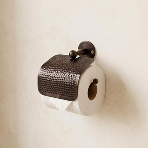 Porte-papier toilette mural en cuivre martelé de qualité supérieure, construction durable, design peu encombrant, finition antique - Product Image 1