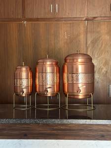 Distributeur d'eau rond en cuivre pur poli Orion Crafts, style moderne et traditionnel, avec 2 verres, 6,5 litres, cadeau de mariage - Product Image 4