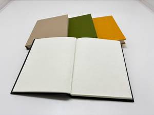 Cahiers à couverture rigide de qualité supérieure avec reliure durable, designs élégants et papier de qualité, idéaux pour l'écriture, la journalisation, les cadeaux et - Product Image 4