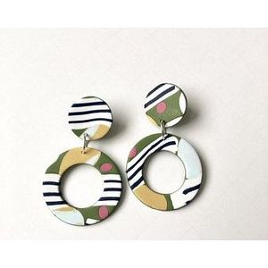 Pendientes de Resina de Diseño Artesanal, Artesanía Artística con Acabado de Lujo, Material Duradero, Estilo Moderno - Product Image 4