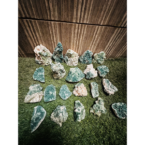 Pierre de cristal d'heulandite verte naturelle de haute qualité pour la décoration intérieure, la méditation et la vente en gros - Product Image 3