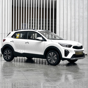 K.i.a KX1 1.4L SUV a Gasolina, Tracción Delantera, CVT Automático, 5 Asientos, Faros LED, Neumáticos R17, Portaequipajes Metálico, Color Blanco - Product Image 2