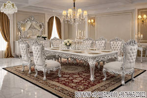 Juego de Muebles de Comedor Hechos a Mano Estilo Royal Regency, Estilo Mansión Real, 8 Plazas, Compra una Mesa de Comedor de Madera Maciza Tallada a Mano en EE. UU. - Product Image 3