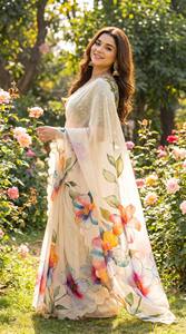 KUNJ CREATION Saree indien style Gujarati Gram Blooming avec broderie, bordure en dentelle à sequins et pièce de chemisier, pour tenue de soirée - Product Image 4